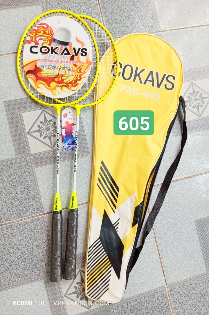 VỢT COKA 605